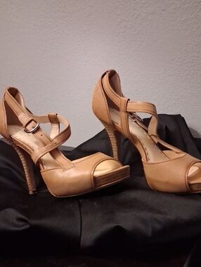 Coach Women's Tan T-Strap Platform High Heels